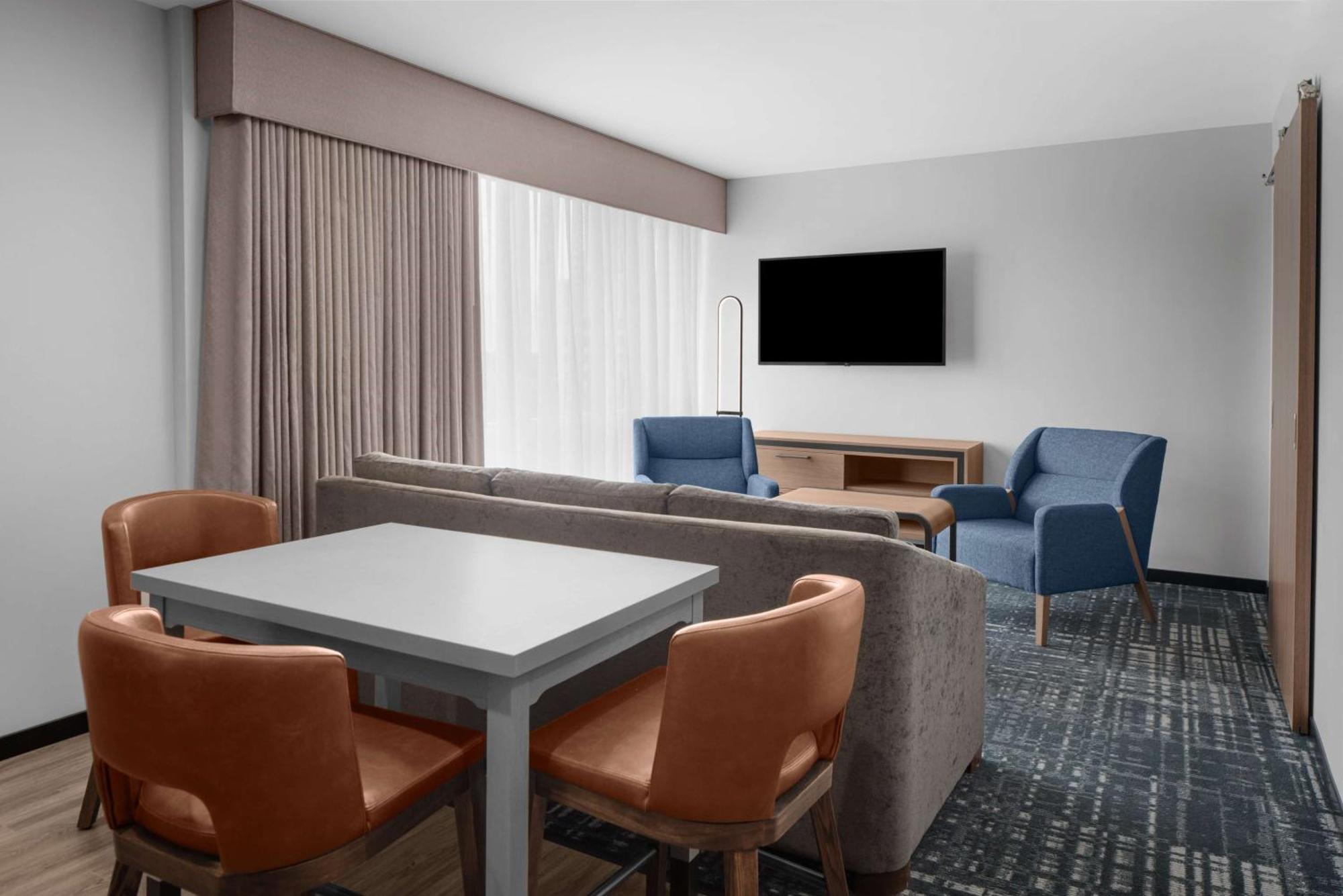 Homewood Suites By Hilton Charlotte Uptown First Ward Exterior photo